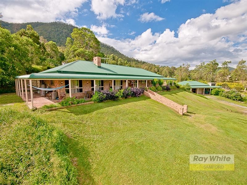 70 Showgrounds Drive, Highvale QLD 4520