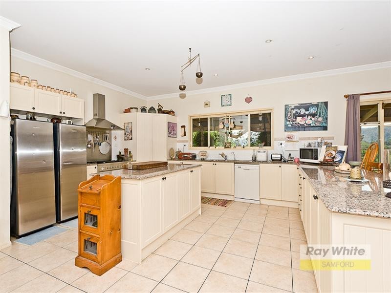 70 Showgrounds Drive, Highvale QLD 4520