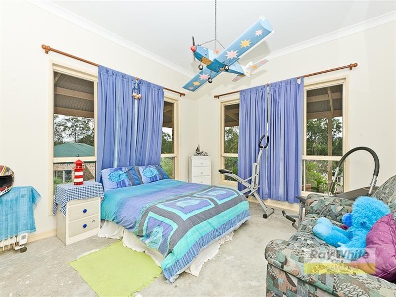 70 Showgrounds Drive, Highvale QLD 4520