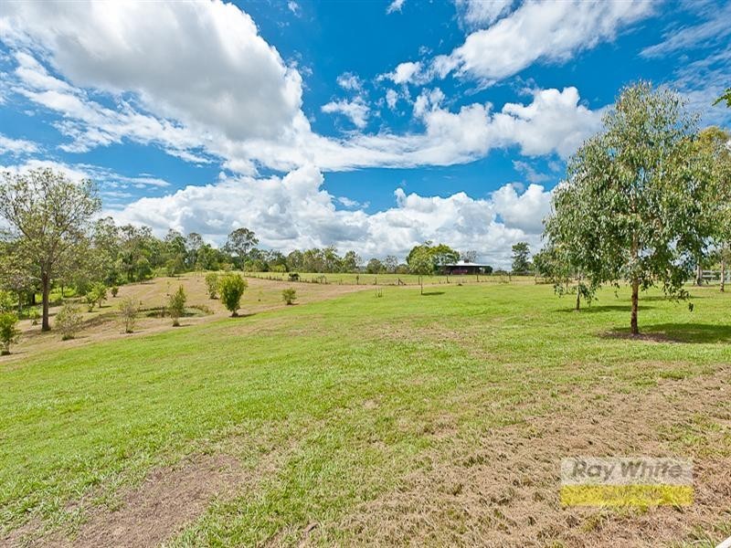 12a Victor Russell Drive, Samford Valley QLD 4520