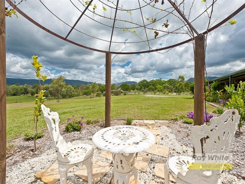 12a Victor Russell Drive, Samford Valley QLD 4520