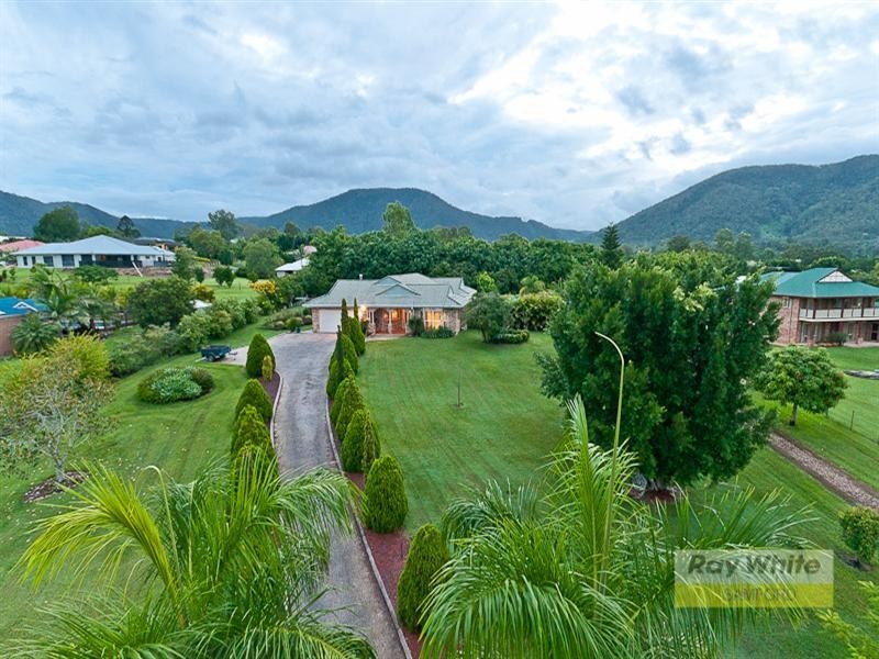 30 Showgrounds Drive, Highvale QLD 4520
