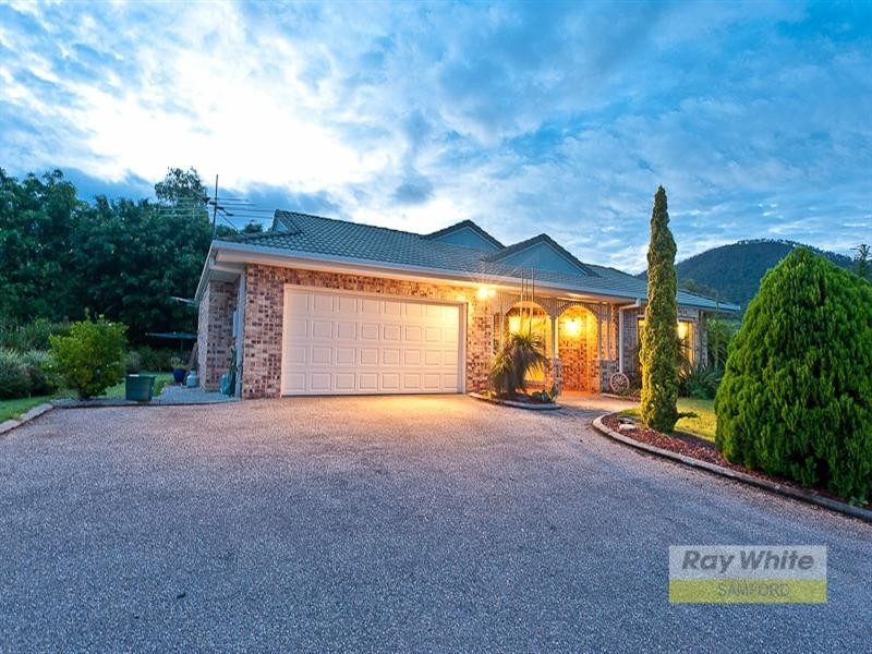 30 Showgrounds Drive, Highvale QLD 4520