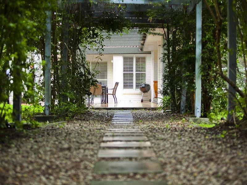 11 Birdwood Drive, Samford Valley QLD 4520