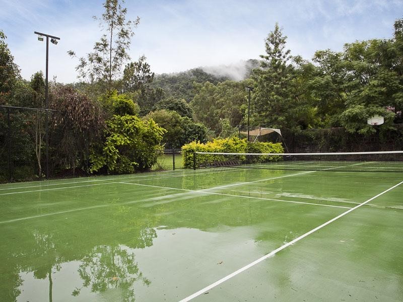 11 Birdwood Drive, Samford Valley QLD 4520