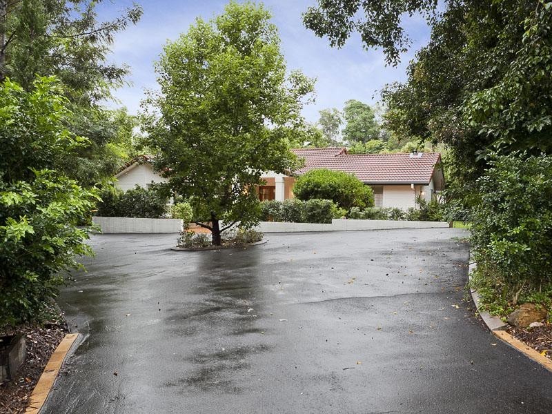 11 Birdwood Drive, Samford Valley QLD 4520