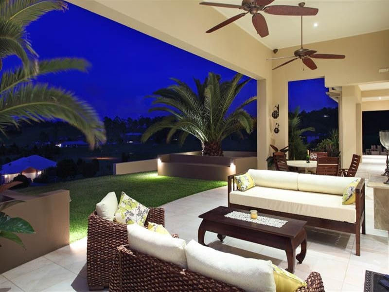 1 Ascot Crescent, Samford Valley QLD 4520