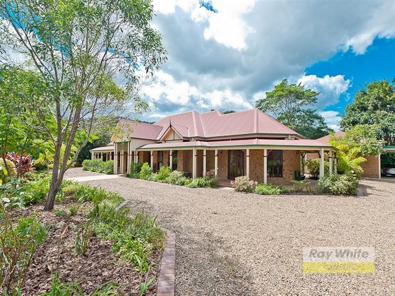 18 Honeywood Court, Samford Valley QLD 4520