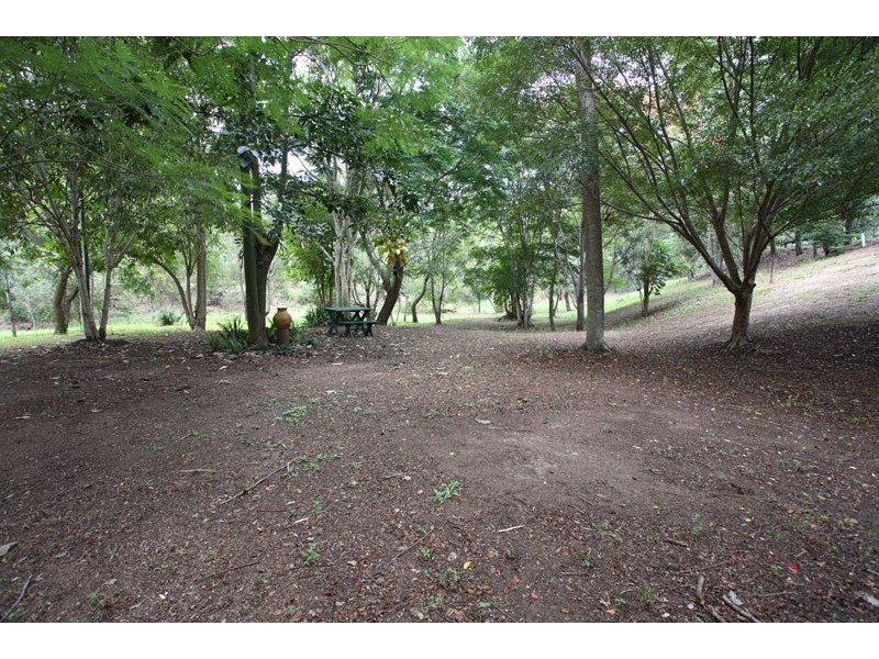 6 Allen Road, Bunya QLD 4055