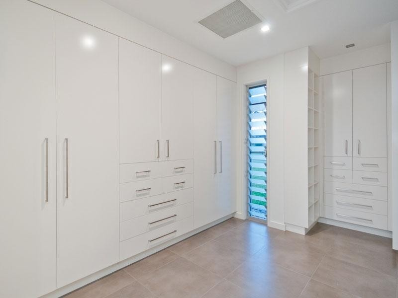 27 Warwick Lane, Samford Valley QLD 4520