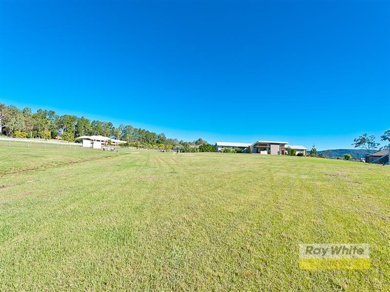 27 Warwick Lane, Samford Valley QLD 4520