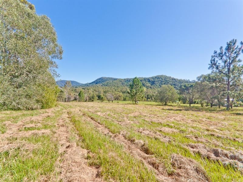 Samford Valley QLD 4520