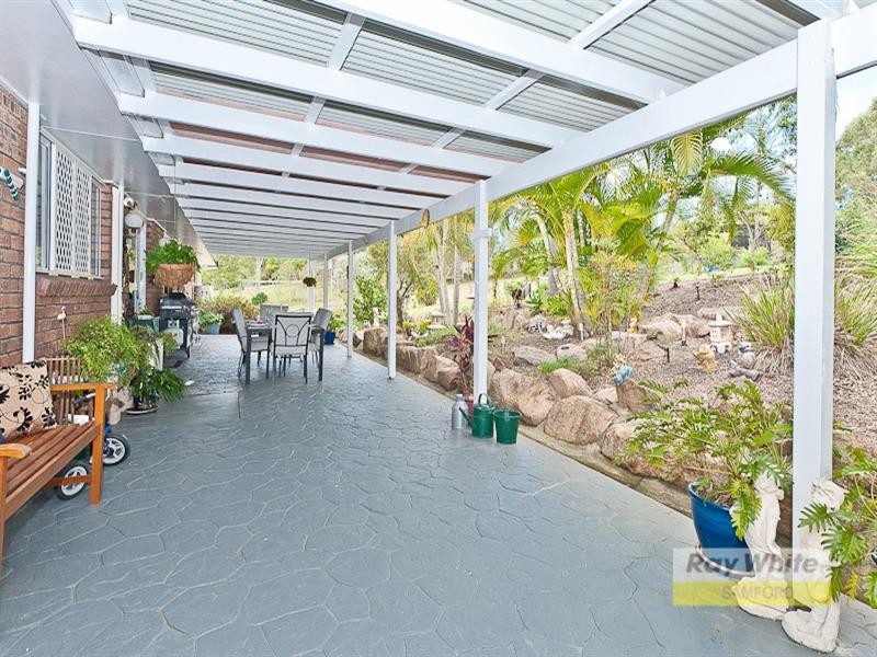 Eatons Hill QLD 4037