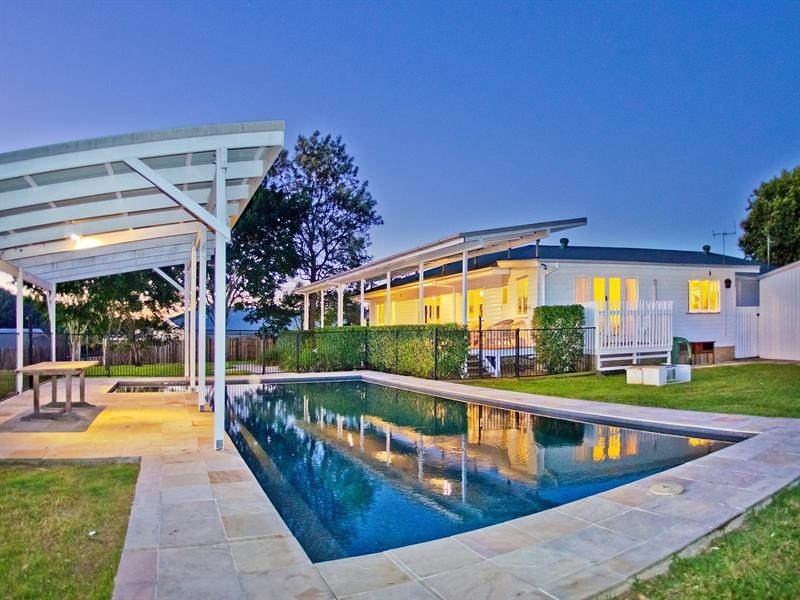 Samford Village QLD 4520