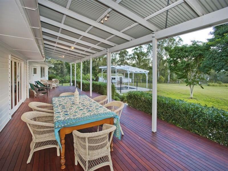 Samford Village QLD 4520