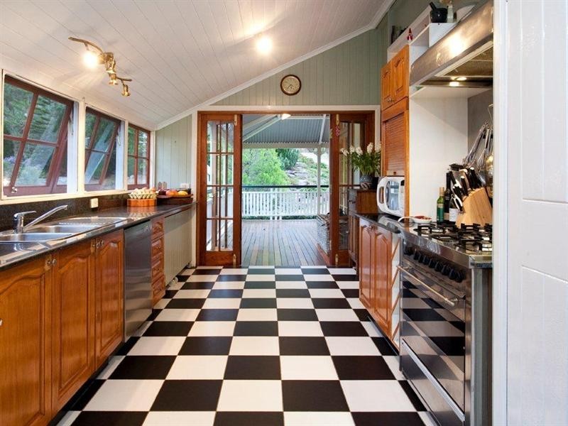 836 Clear Mountain Road, Clear Mountain QLD 4500