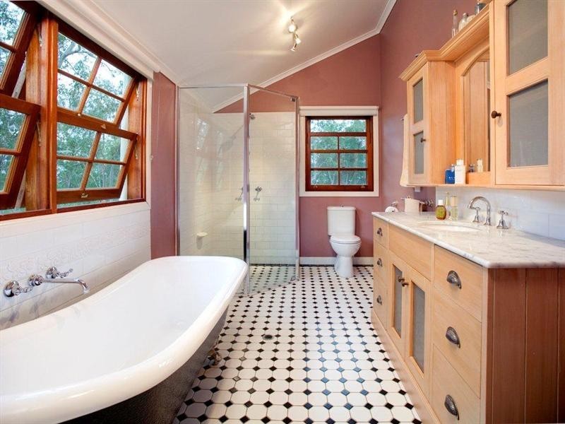 836 Clear Mountain Road, Clear Mountain QLD 4500