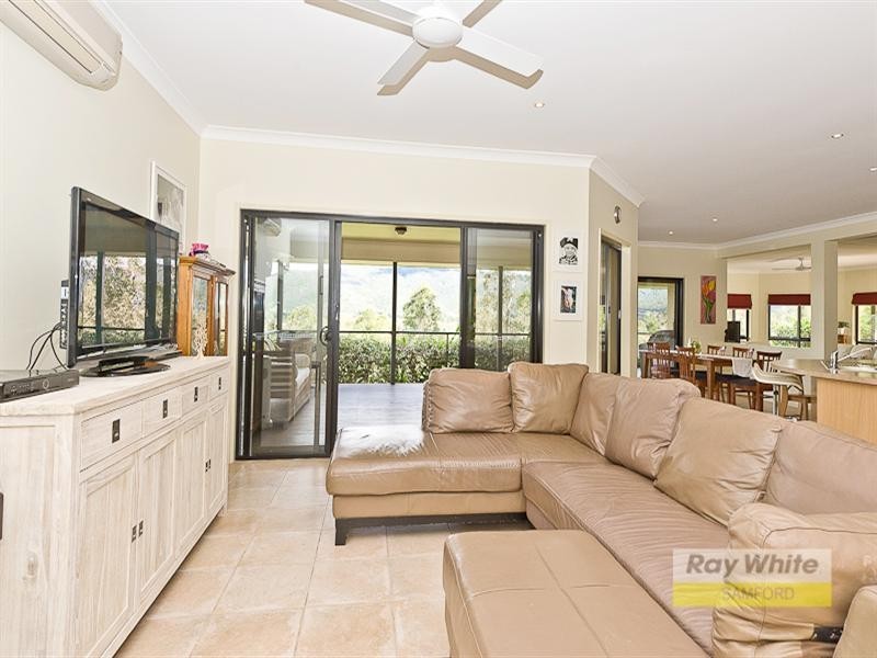 10 Equestrian Court, Highvale QLD 4520