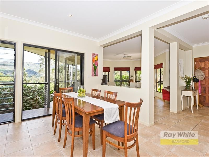 10 Equestrian Court, Highvale QLD 4520