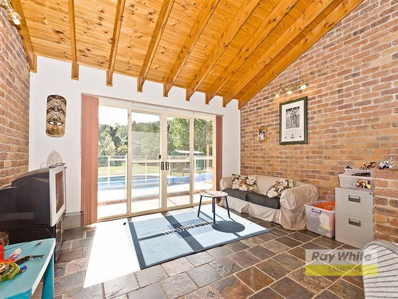 30 Greenwood Crescent, Samford Valley QLD 4520