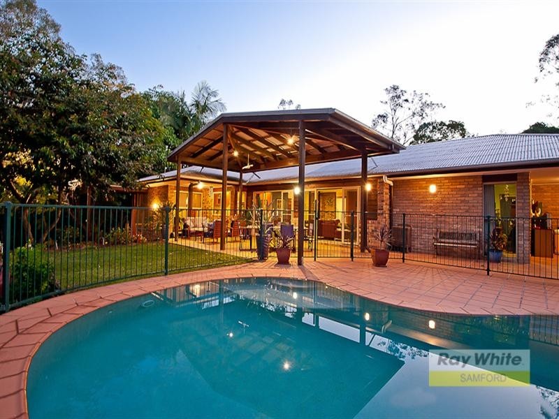 24 McCombe Road, Camp Mountain QLD 4520