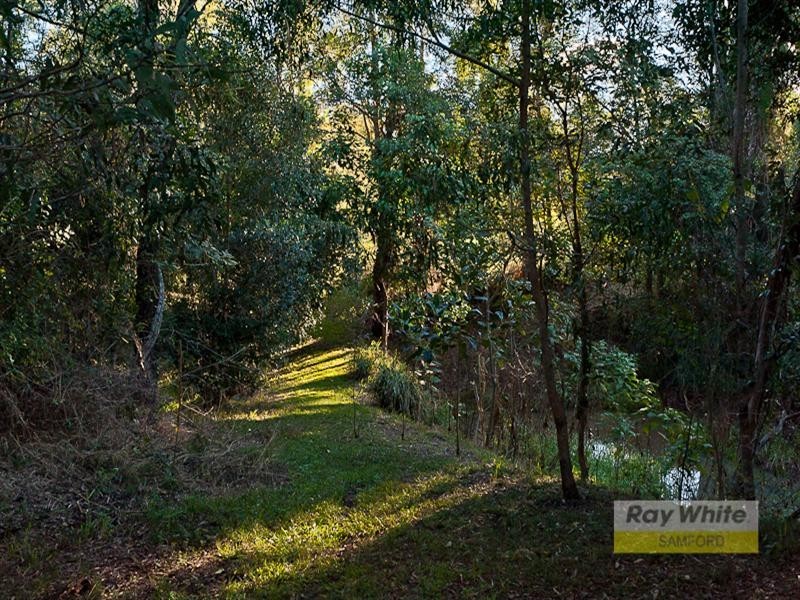 24 McCombe Road, Camp Mountain QLD 4520