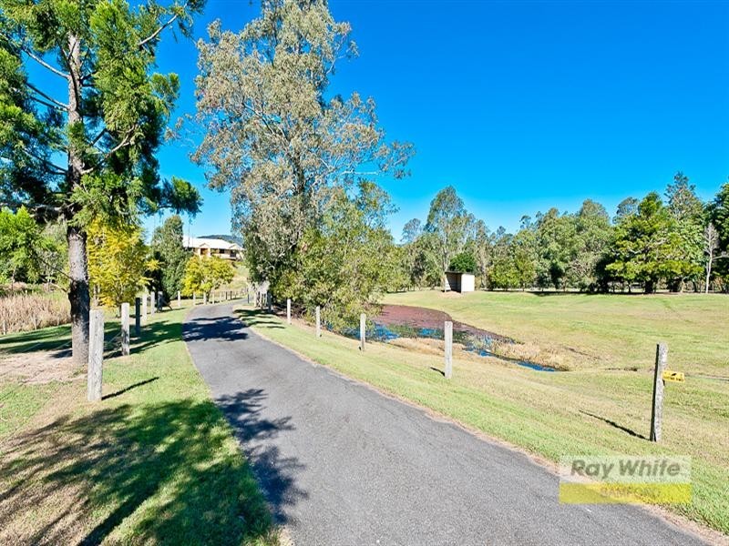 40 Greggs Road, Samford Valley QLD 4520