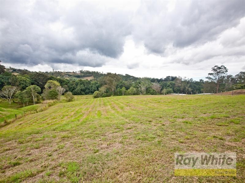 Samford Village QLD 4520