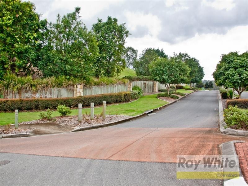 Samford Village QLD 4520