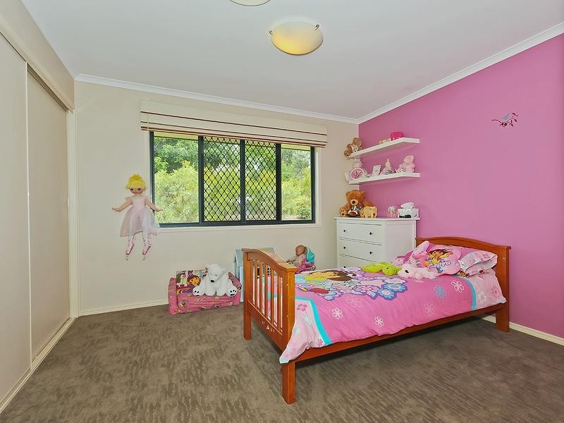 5 Cavalier Court, Highvale QLD 4520