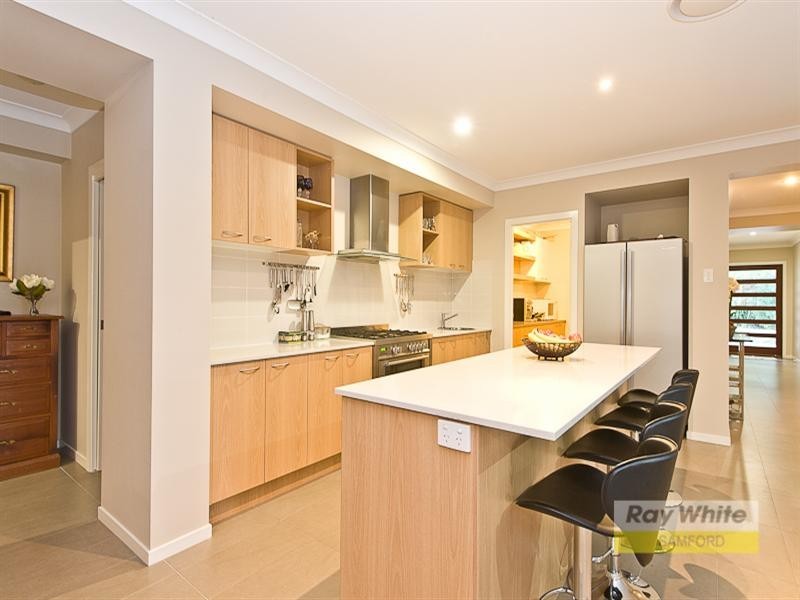 12 Kingfisher Close, Mcdowall QLD 4053