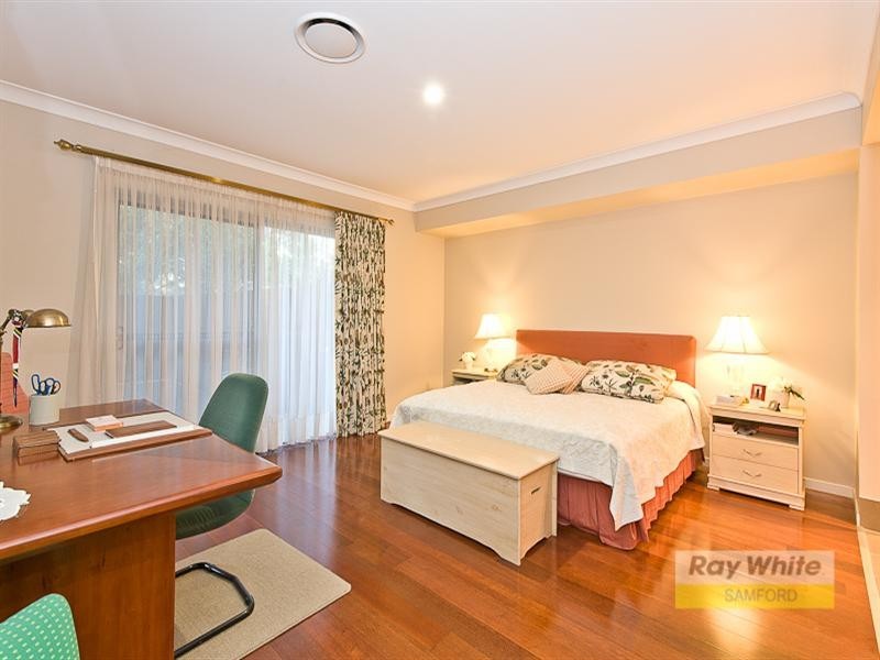 12 Kingfisher Close, Mcdowall QLD 4053