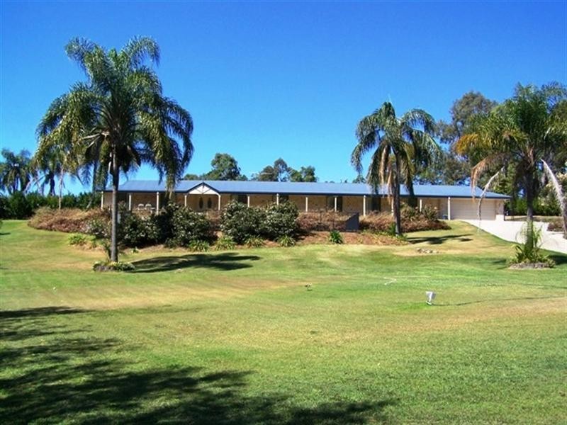 3 Hunting Place, Highvale QLD 4520