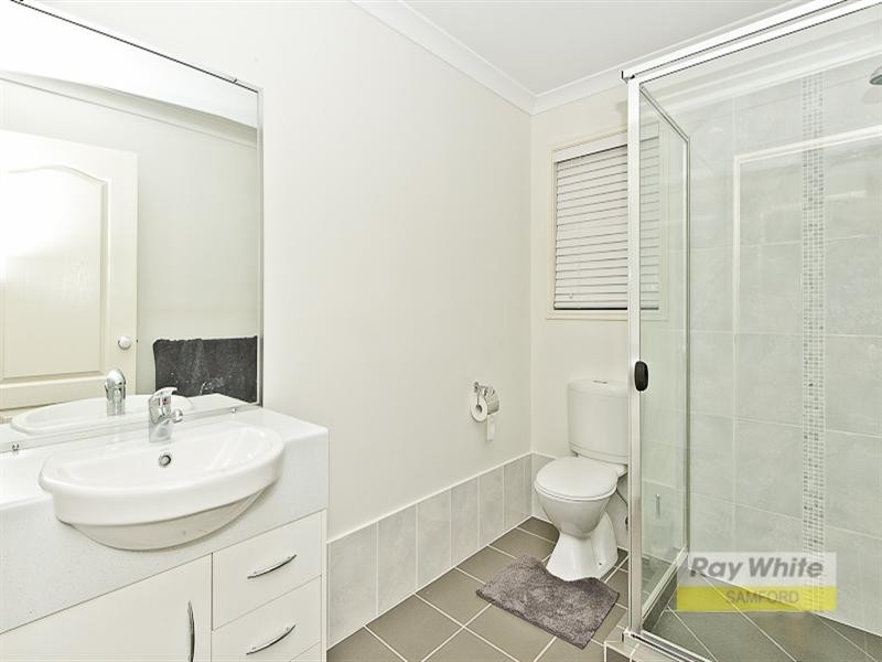 3 Hunting Place, Highvale QLD 4520