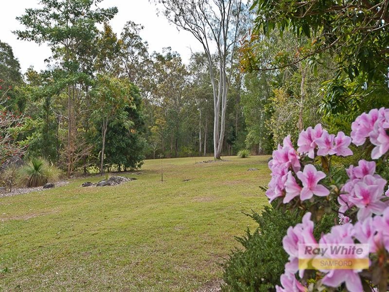 12 Grandview Court, Camp Mountain QLD 4520