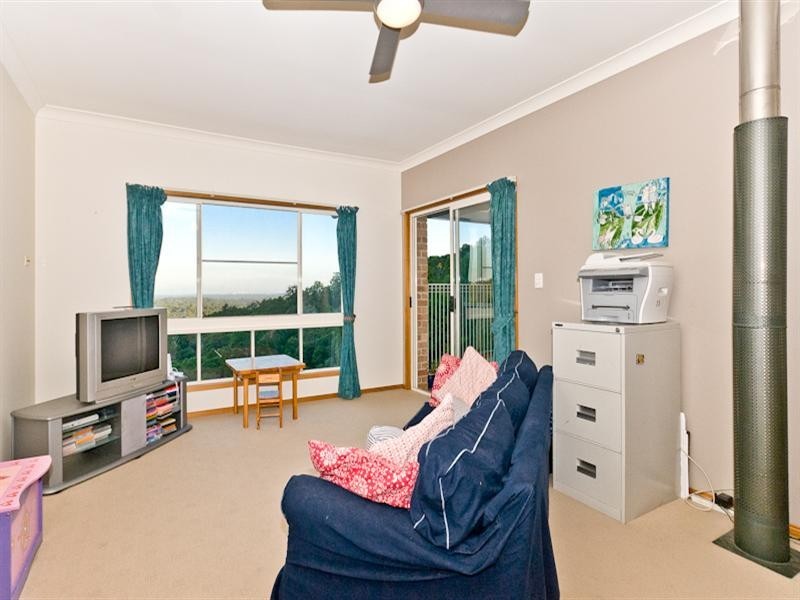 531 Clear Mountain Road, Clear Mountain QLD 4500