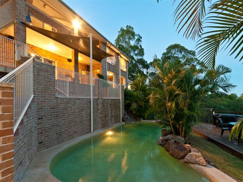 531 Clear Mountain Road, Clear Mountain QLD 4500