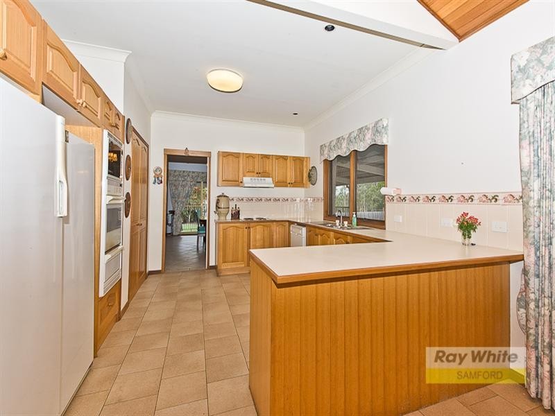 Camp Mountain QLD 4520