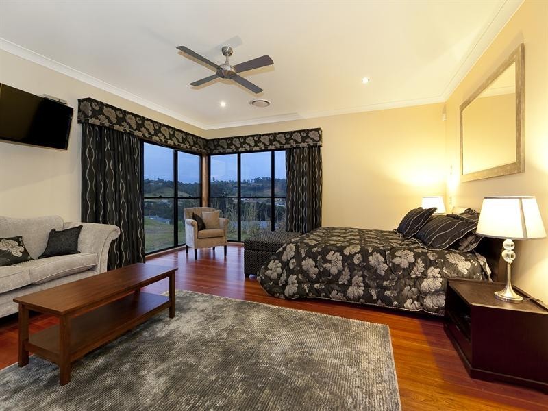 31 Currell Circuit, Samford Valley QLD 4520