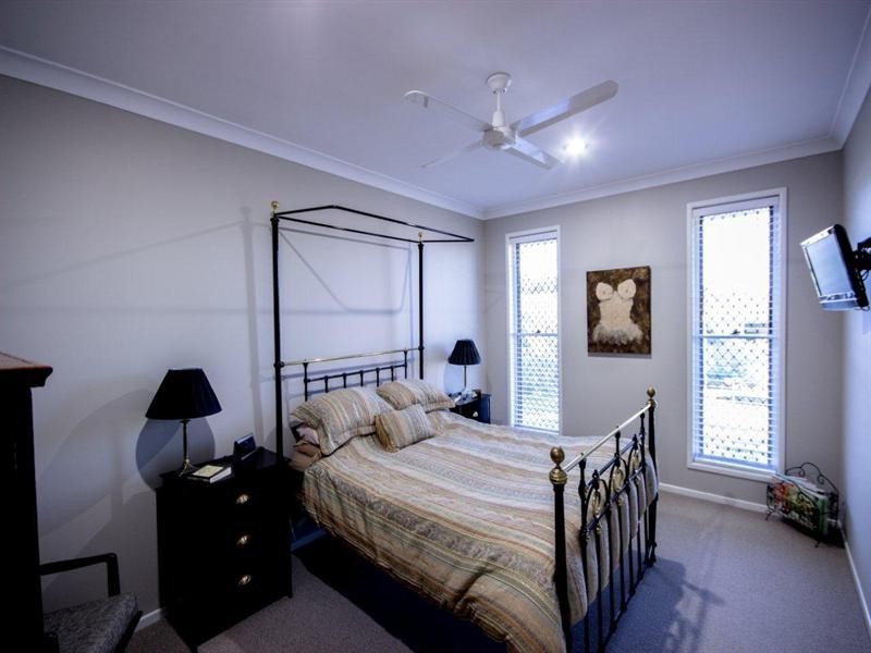 Samford Village QLD 4520