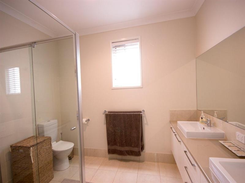 Samford Village QLD 4520