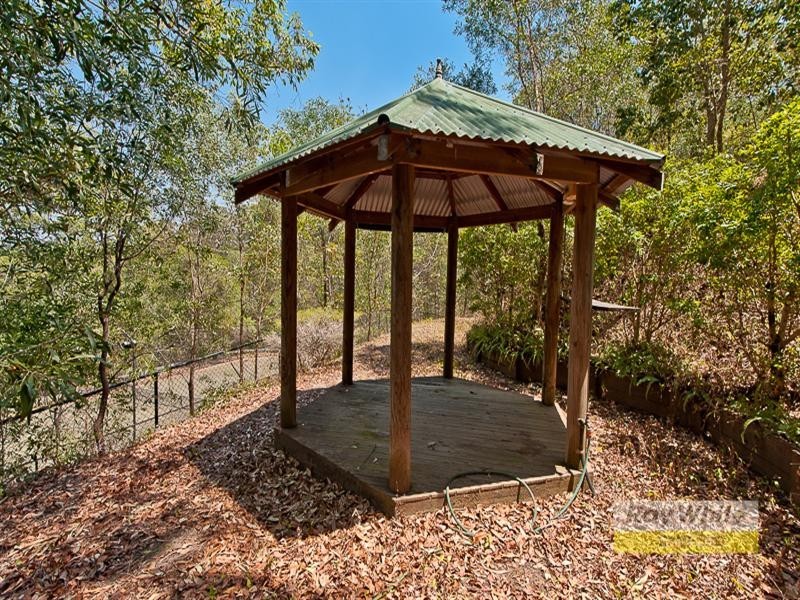 Clear Mountain QLD 4500