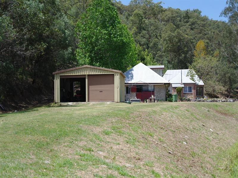 51 Burton Lane, Samford Valley QLD 4520