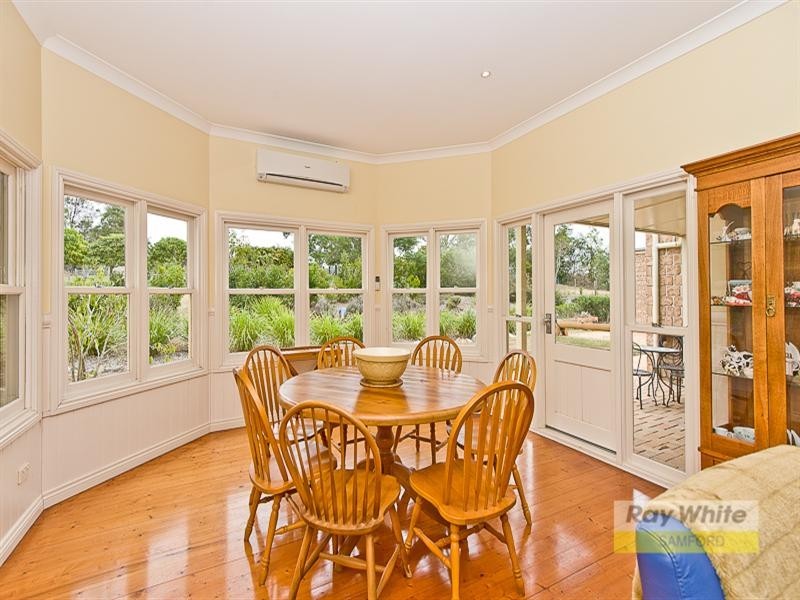 3 Les Douglas Court, Camp Mountain QLD 4520