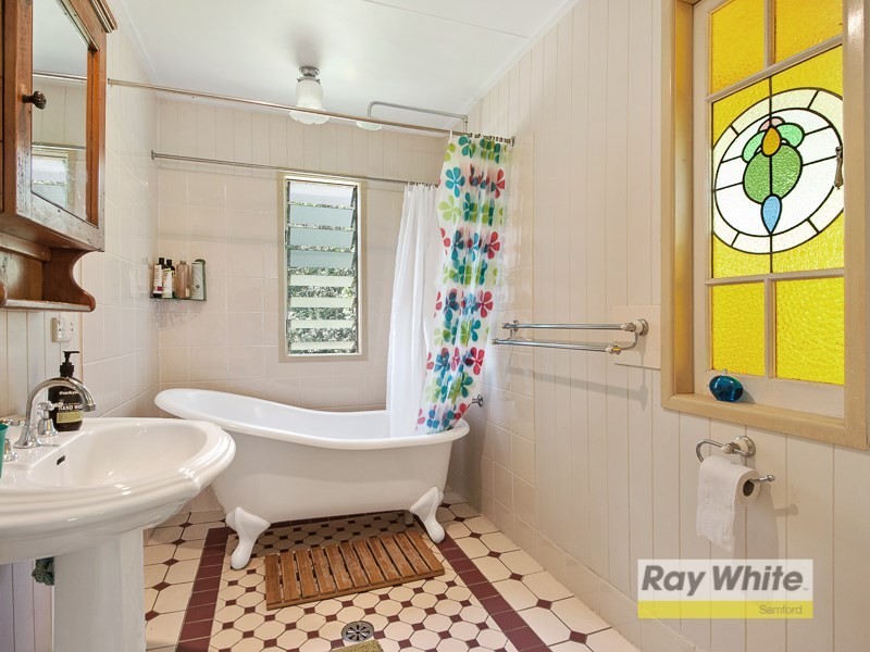 20 Masseys Creek Court, Cedar Creek QLD 4520