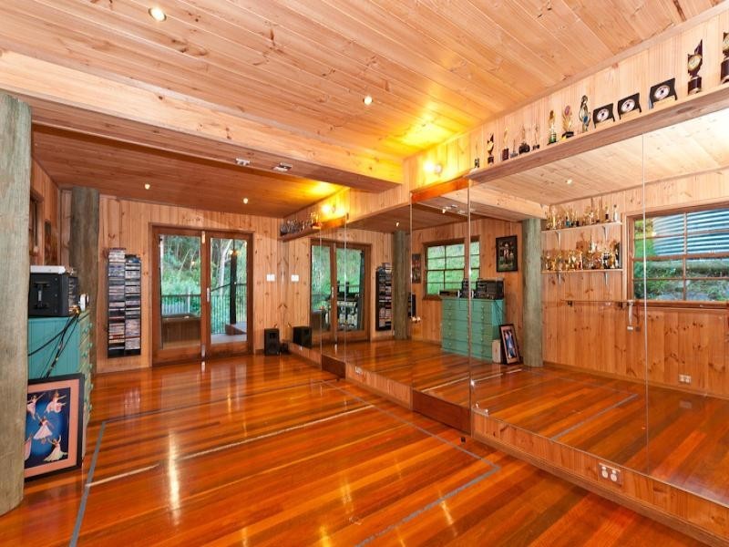 734 Cedar Creek Road, Cedar Creek QLD 4520