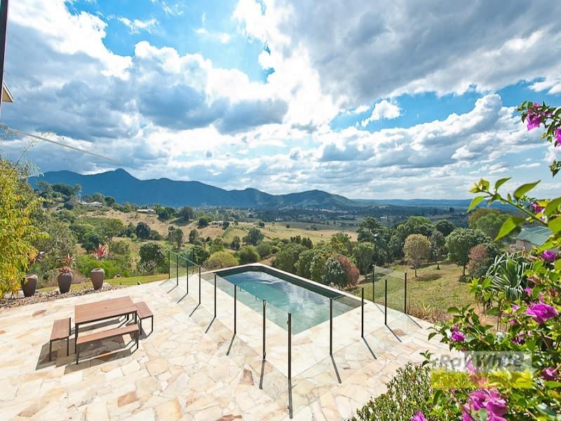 Mount Samson QLD 4520