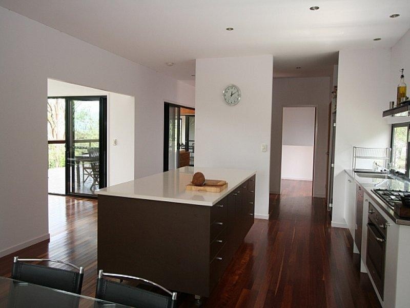 29 Maragani Court, Samford Valley QLD 4520