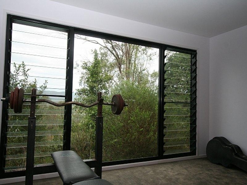 29 Maragani Court, Samford Valley QLD 4520