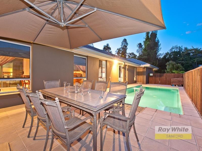 12 Kingfisher Close, Mcdowall QLD 4053